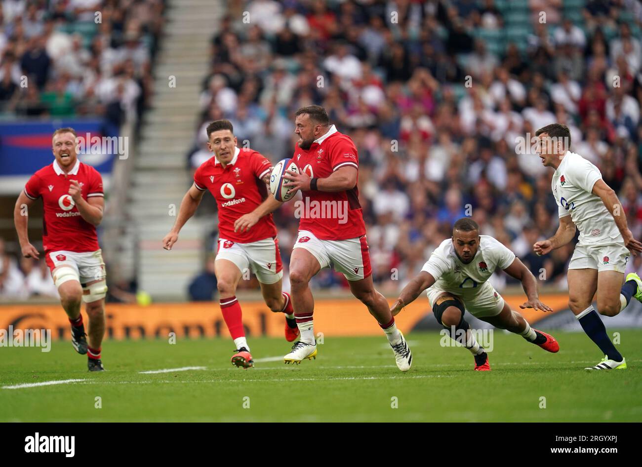 Sam Parry du pays de Galles en action lors du match Summer Nations Series au Twickenham Stadium, Londres. Date de la photo : Samedi 12 août 2023. Banque D'Images