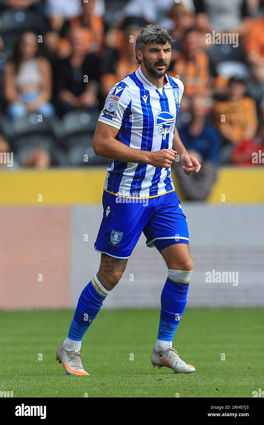 Hull, Royaume-Uni. 12 août 2023. L'attaquant Callum Paterson (13) de Sheffield Wednesday lors du match de championnat Hull City FC vs Sheffield Wednesday FC EFL au MKM Stadium, Hull, Royaume-Uni le 12 août 2023 Credit : Every second Media/Alamy Live News Banque D'Images