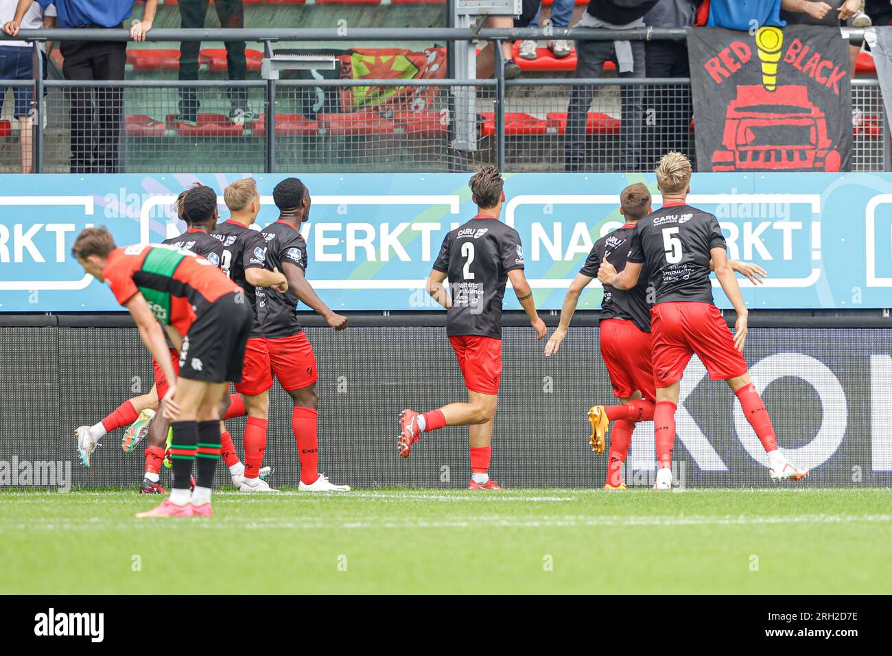 Nijmegen, pays-Bas. 13 août 2023. NIJMEGEN, PAYS-BAS - 13 AOÛT : Oscar Uddenas de l'Excelsior Rotterdam célébrant le score de ses deux vainqueurs lors du match néerlandais d'Eredivisie entre NEC Nijmegen et Excelsior Rotterdam au Goffertstadion le 13 août 2023 à Nijmegen, pays-Bas. (Photo Broer van den Boom/Orange Pictures) crédit : Orange pics BV/Alamy Live News Banque D'Images