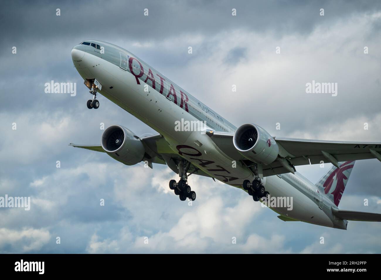 Qatar Airways Boeing 777-3DZ/ER. Banque D'Images