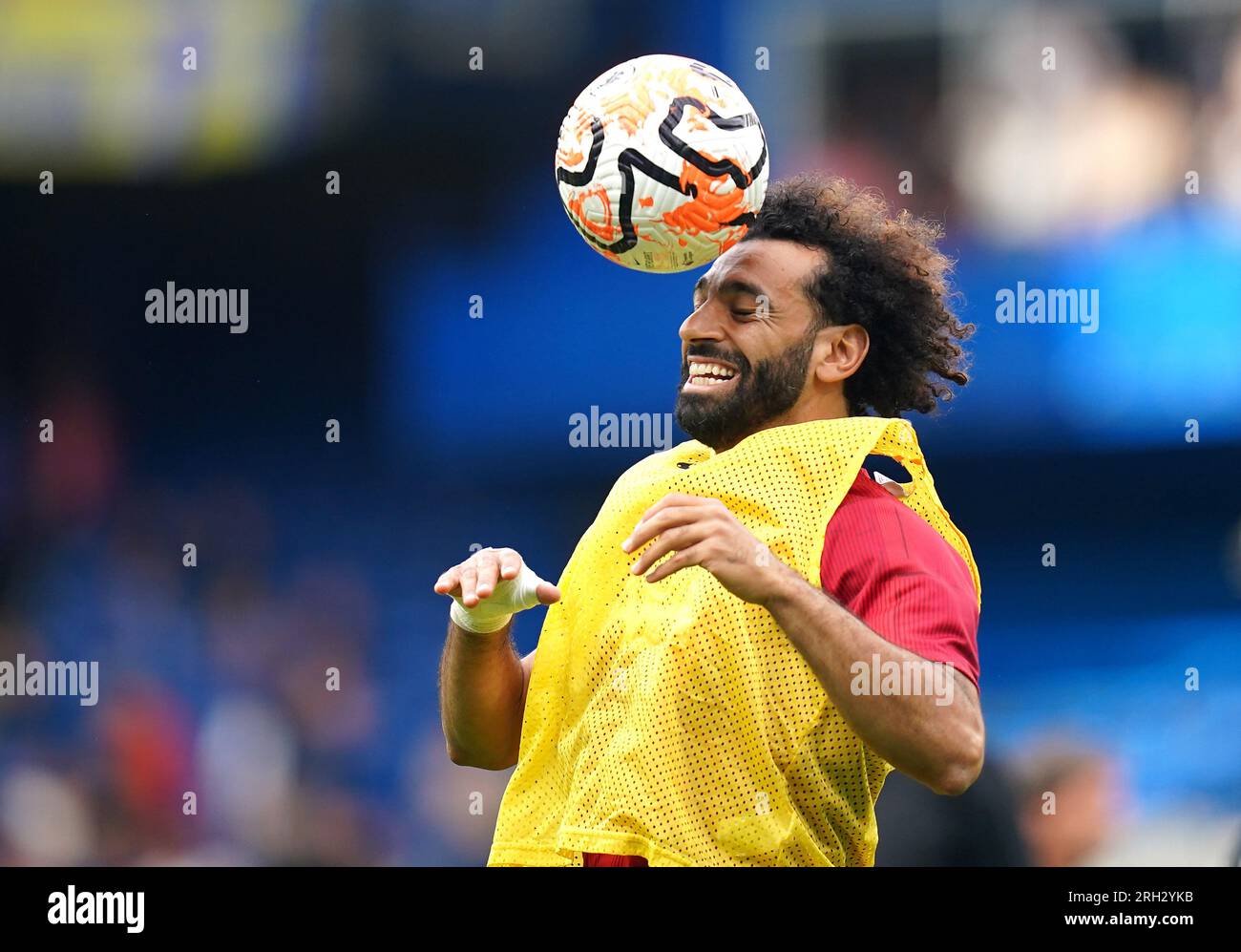 Mohamed Salah de Liverpool s'échauffera avant le coup d'envoi avant le match de Premier League à Stamford Bridge, Londres. Date de la photo : dimanche 13 août 2023. Banque D'Images