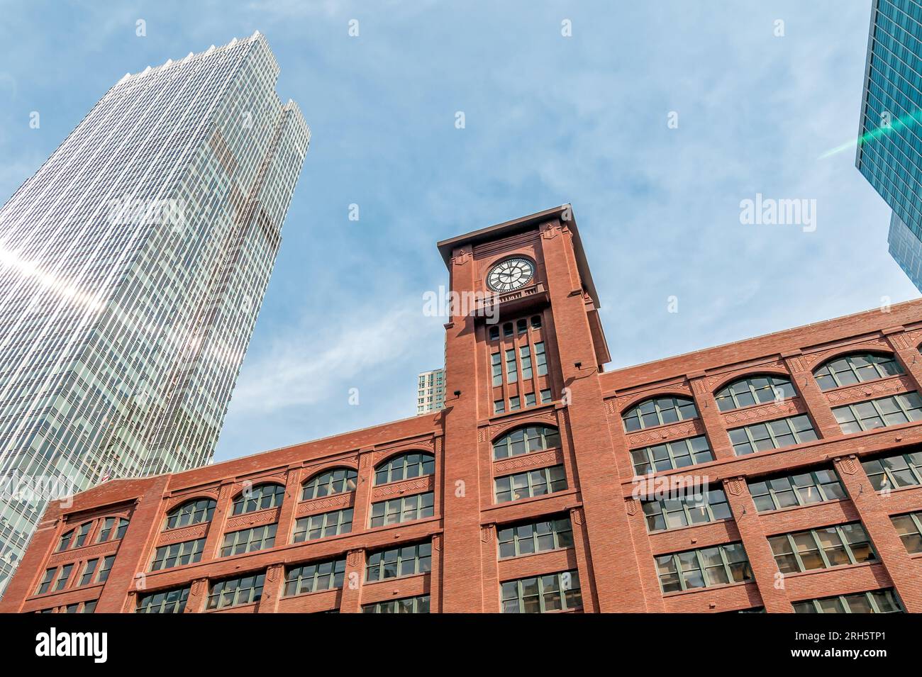 Vue de la tour du bâtiment Reid Murdoch avec l'horloge dans le centre-ville de Chicago, Illinois, États-Unis Banque D'Images