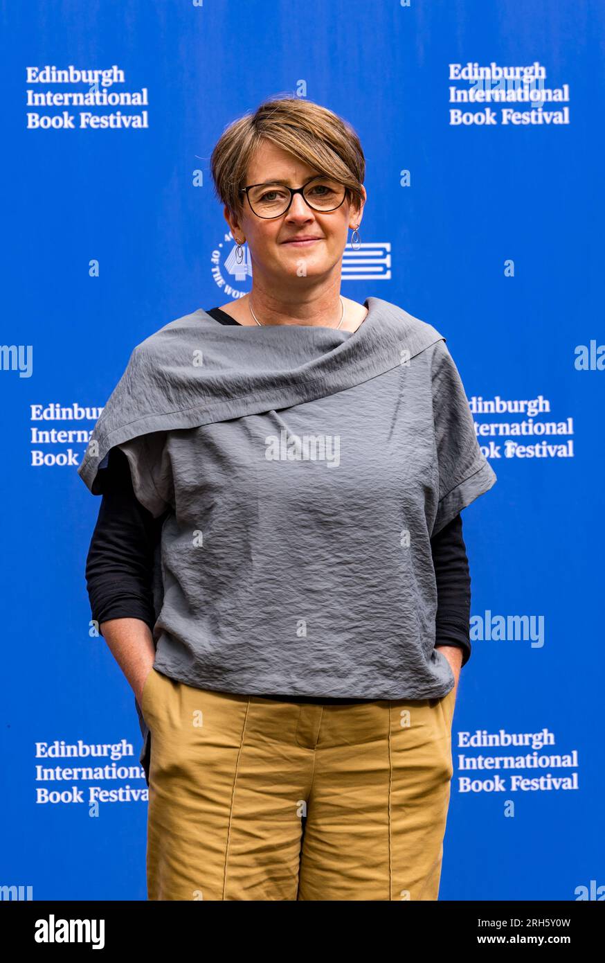 Édimbourg, Écosse, Royaume-Uni, 14 août 2023. Festival international du livre d'Édimbourg : chanteuse et musicienne Karine Polwart au festival du livre aujourd'hui. Crédit : Sally Anderson/Alamy Live News Banque D'Images