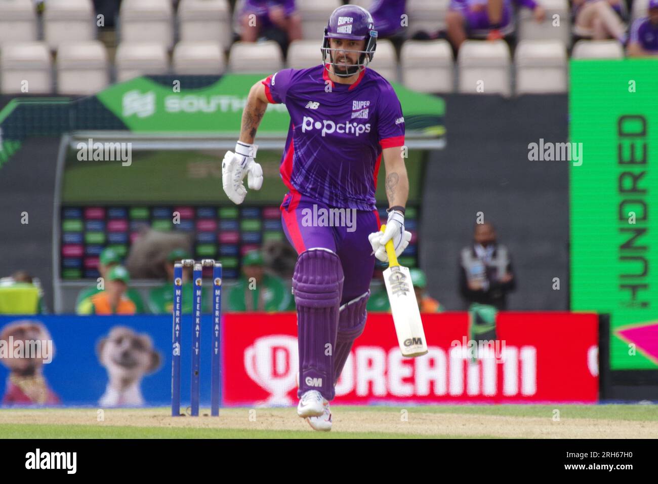 Southampton, 6 août 2023. Matthew Short bat pour Northern Superchargeurs contre Southern Brave dans la compétition Men’s Hundred à l’Ageas Bowl, Southampton. Crédit : Colin Edwards Banque D'Images