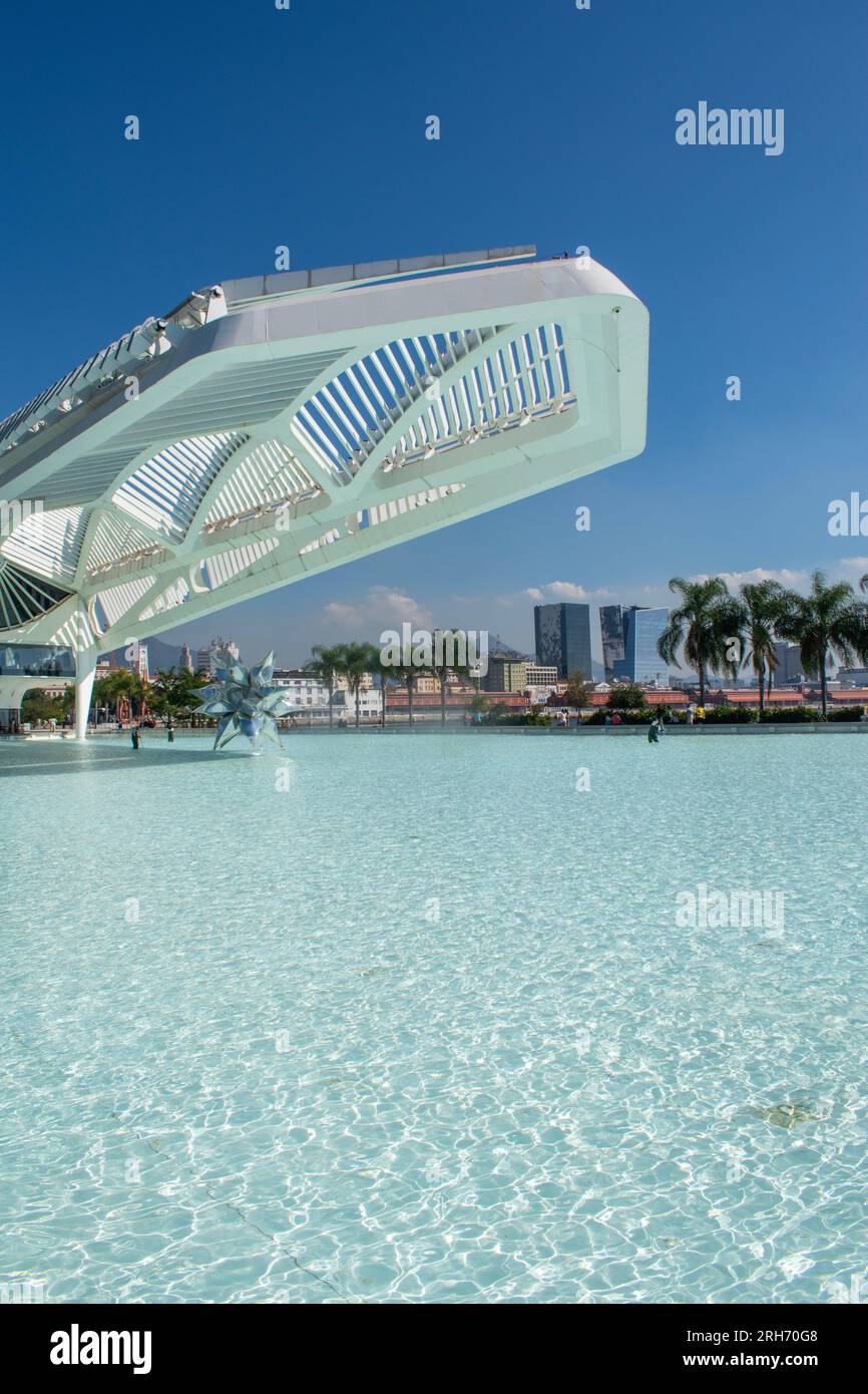 Rio de Janeiro, Brésil : Détails du Musée de demain, musée des sciences de l'architecte néofuturiste espagnol Santiago Calatrava, à côté du front de mer de Pier Maua Banque D'Images