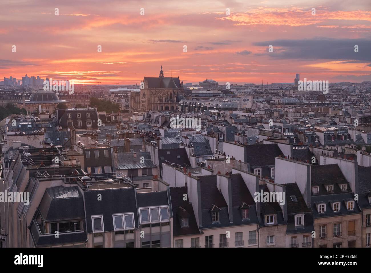 Vue sur Paris depuis le Centre Pompidou. Banque D'Images