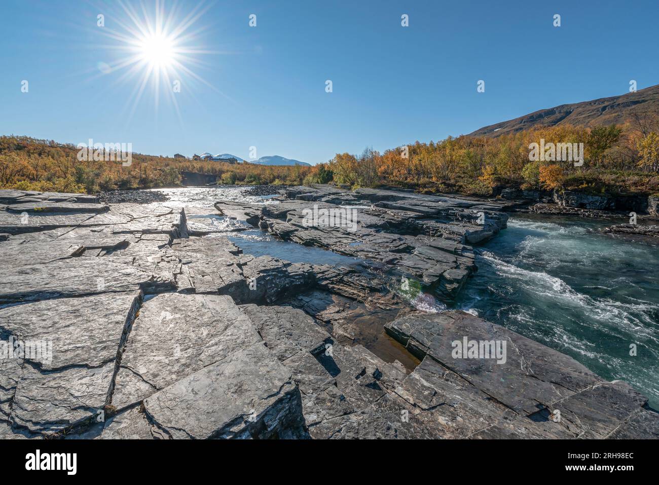 Autum Abisko Canyon River Abiskojakka National Park, Norrbottens, Norrbottens Laponie paysage nord de la Suède. Banque D'Images