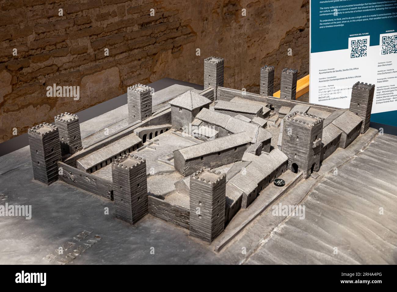 Séville, Espagne. Maquette miniature du Castillo de San Jorge (Château de Saint Georges), siège de l'Inquisition espagnole Banque D'Images