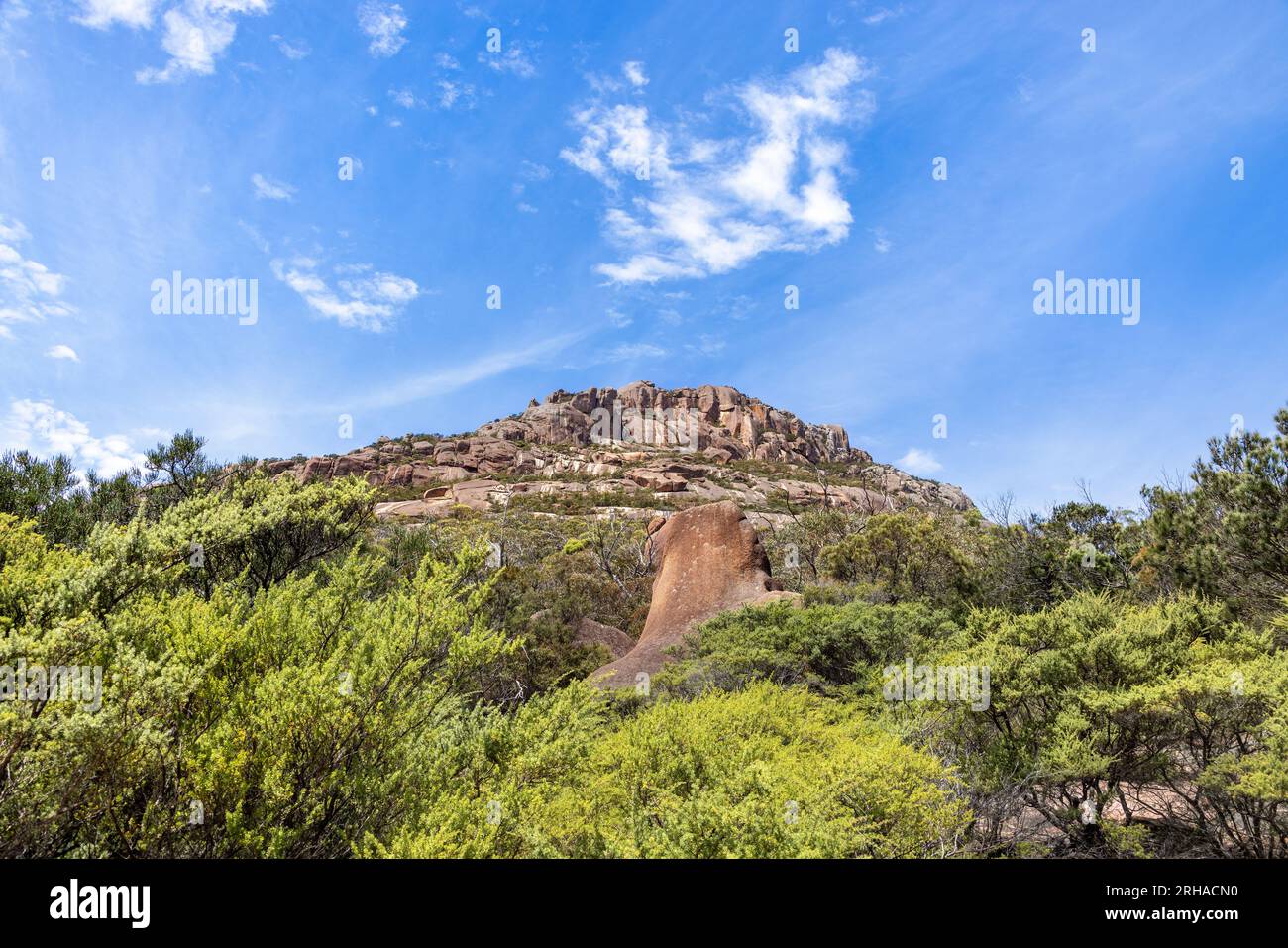 Le granite de type S du parc national de Freycinet. Ce granite est plus radioactif que les autres granites en Australie en raison de la teneur élevée en uranium et en thorium con Banque D'Images