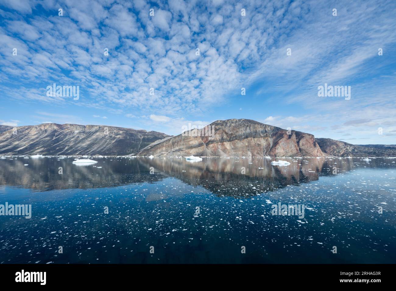 Groenland occidental, baie de Baffin, fjord pittoresque d'Uummannaq. Deuxième plus grand système de fjords du Groenland. Banque D'Images