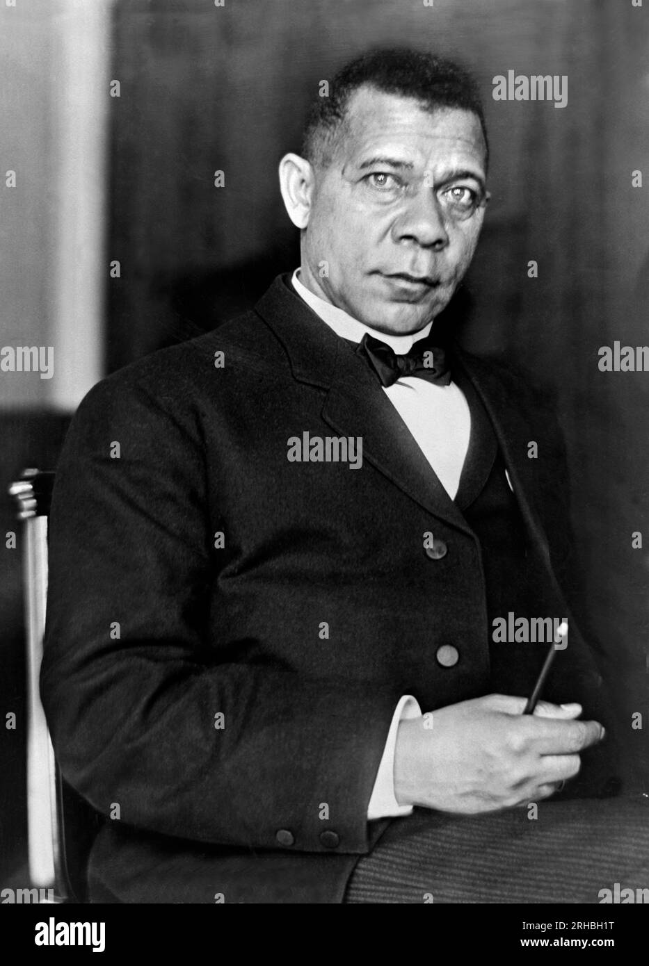 Washington, D.C. : 17 juin 1908 Un portrait de l'éducateur, auteur et orateur afro-américain Booker T. Washington. Banque D'Images