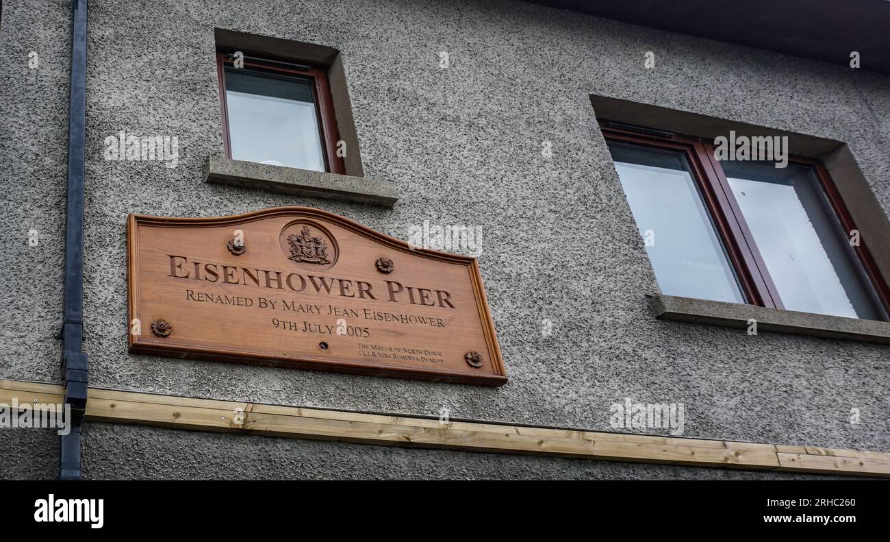 Eisenhower Pier à Bangor, County Down, Irlande du Nord. En 1944, le général Dwight D Eisenhower quitte Bangor pour s'adresser aux troupes à Belfast Lough. Banque D'Images