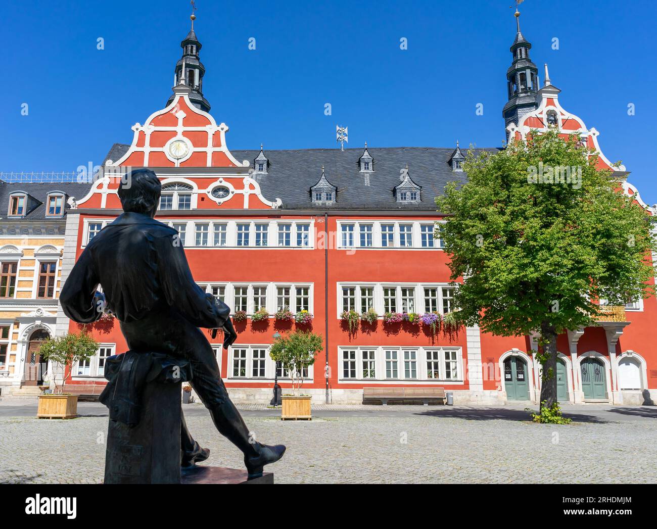 ancien hôtel de ville à arnstadt avec statue, thuringe allemagne Banque D'Images