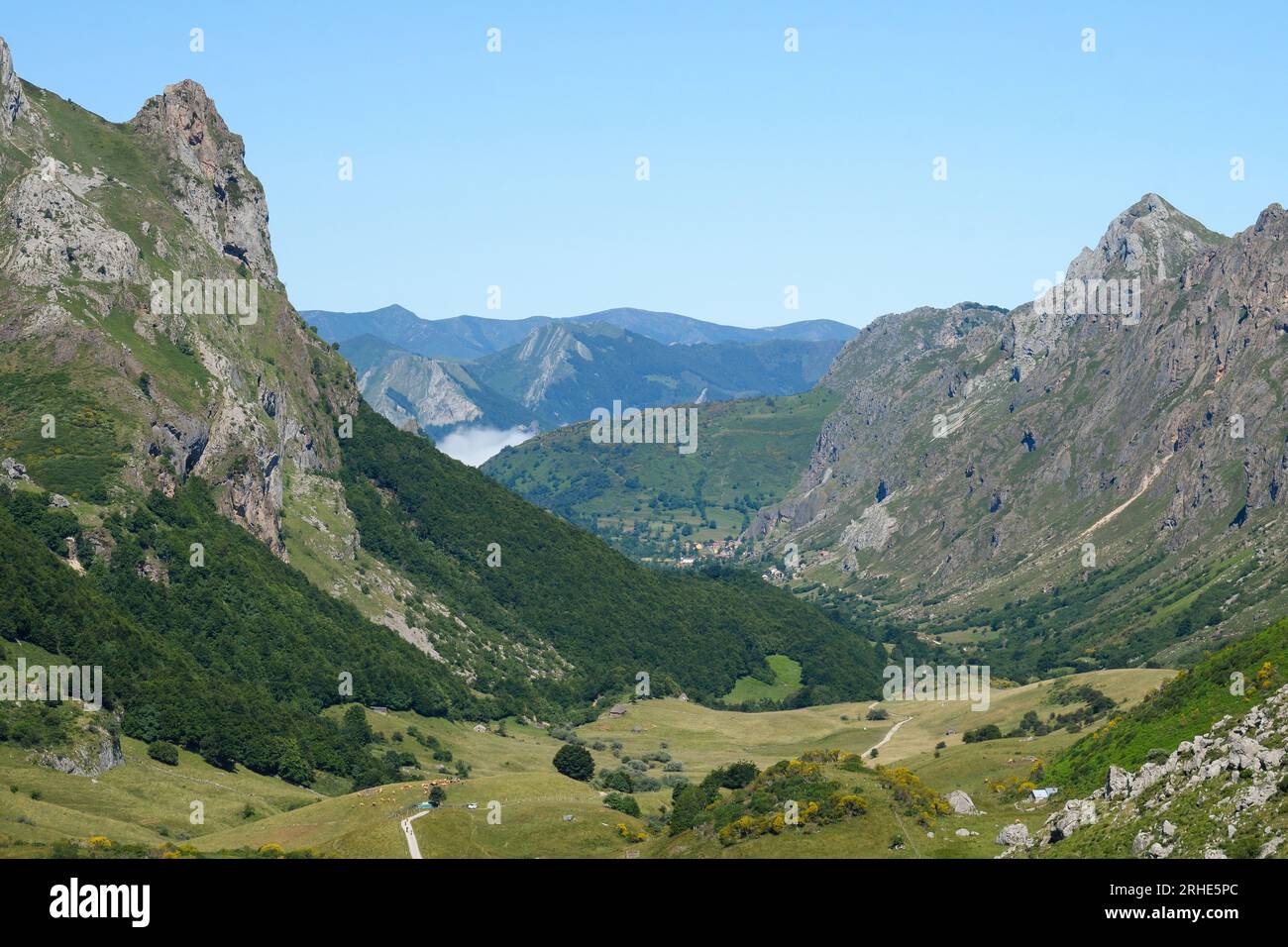 Vallée du lac et montagnes de Somiedo, Asturies Banque D'Images