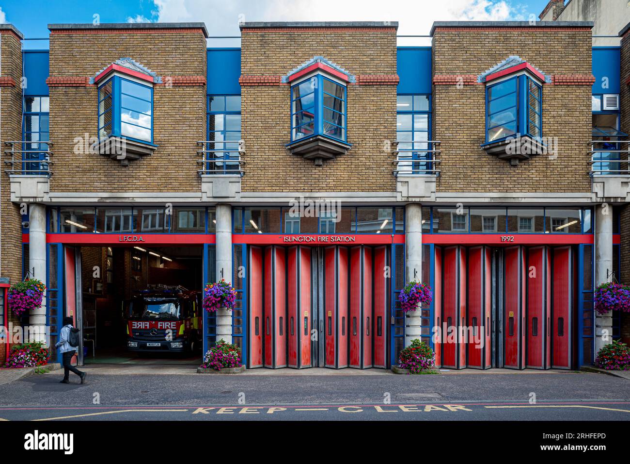 Caserne De Pompiers D'Islington Sur Upper Street Islington. Terminé En 1992. Banque D'Images