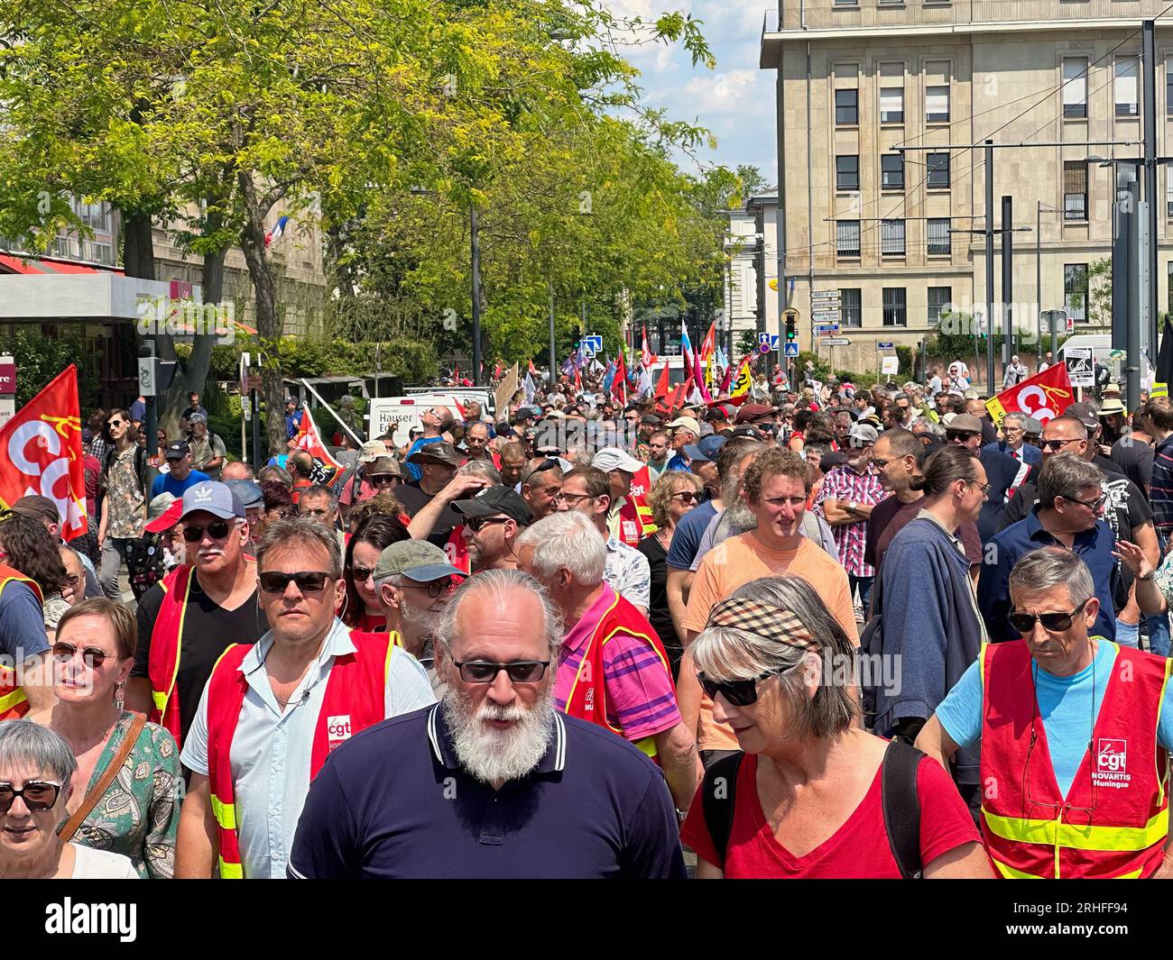 Mulhouse, France - juin 6 2023 : grève à Mulhouse, CGT proteste pour le droit à la retraite Banque D'Images