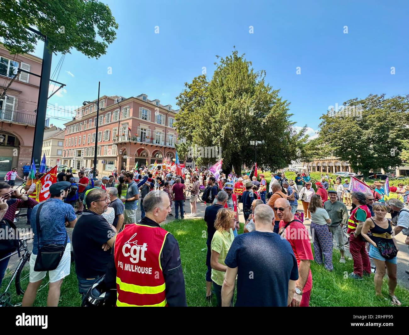 Mulhouse, France - juin 6 2023 : grève à Mulhouse, CGT proteste pour le droit à la retraite Banque D'Images