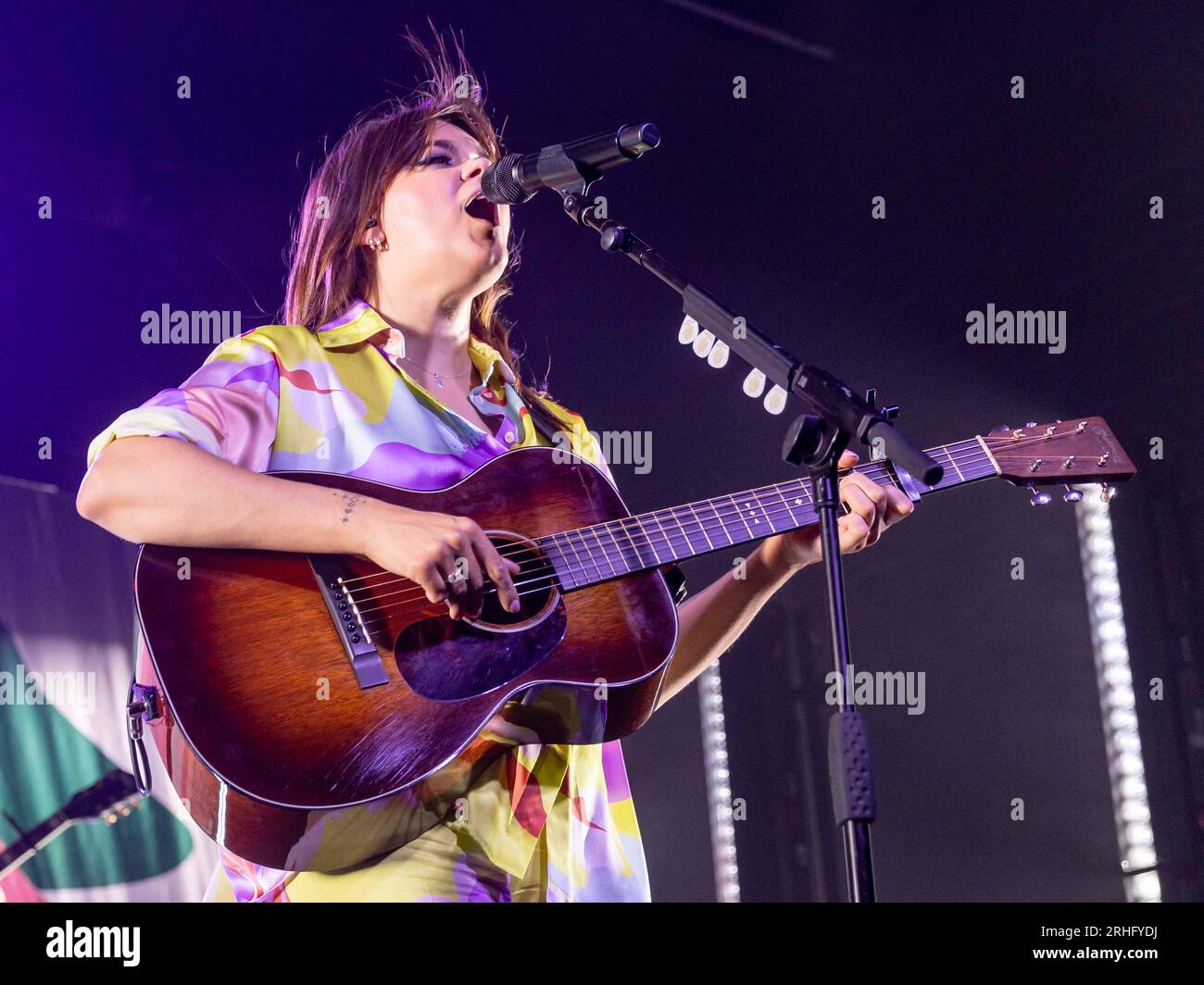 Edimbourg, Royaume-Uni. 16 août 2023. First Aid Kit Perform Live à l'Edinburgh O2 Academy le mercredi 16 août 2023 membres du groupe : Klara Söderberg - chant, guitare, claviers Johanna Söderberg - chant, basse, claviers, autoharpe Freja 'Freja the Dragon' Drakenberg - claviers Scott Simpson - batterie Johannes Runemark - guitare et mandoline crédit: Alan Rennie/Alamy Live News Banque D'Images