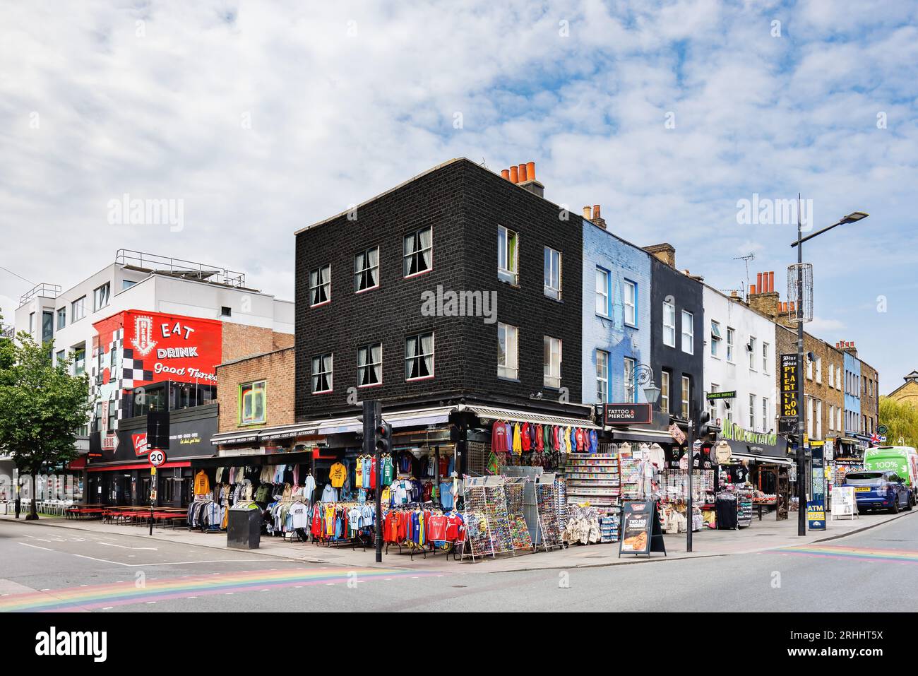 Londres, Royaume-Uni - 23 mai 2023 : quartier de Camden Town avec ses célèbres marchés, restaurants et culture alternative Banque D'Images