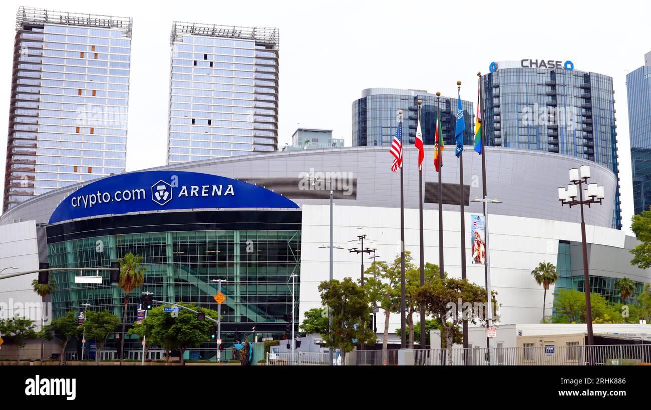 Los Angeles, Californie : crypto.com Arena (connu sous le nom de Staples  Center), centre sportif et de divertissement intérieur dans le centre-ville  de Los Angeles Photo Stock - Alamy