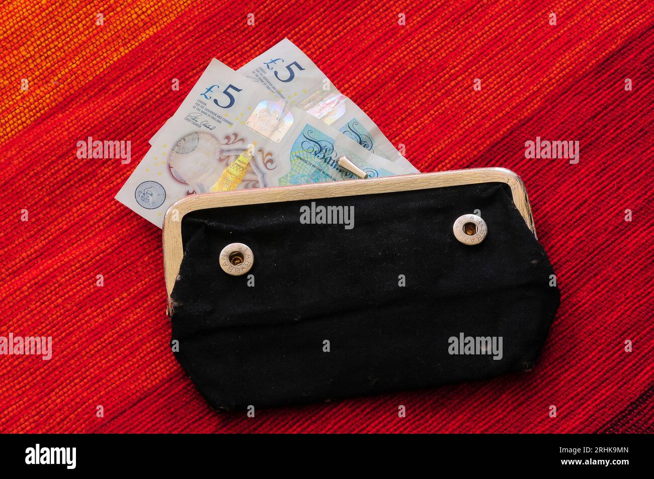 mesdames shabby sac à main et argent, sterling Banque D'Images