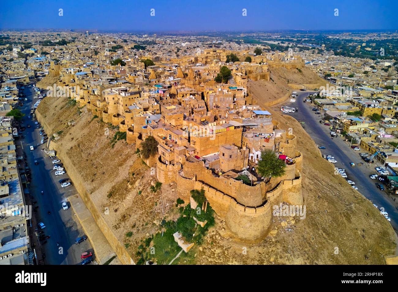 Inde, Etat du Rajasthan, colline du Rajasthan classée au patrimoine mondial de l'UNESCO, Jaisalmer, vue aérienne de la forteresse Banque D'Images