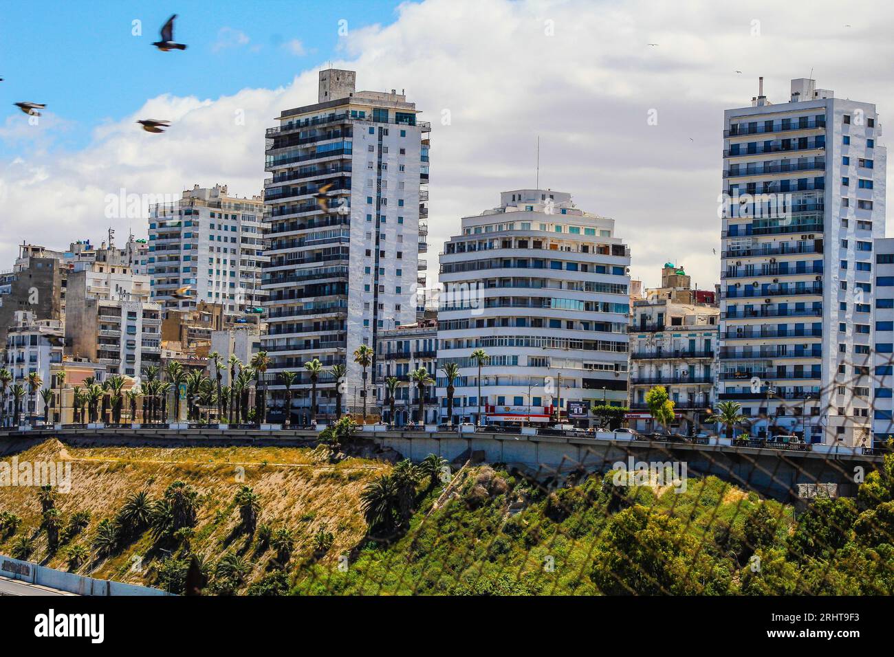 Photos prises à Oran , belle ville d'Algérie, pendant la covid 19 , où la ville était totalement vide ، où l'on pouvait voir la beauté de cette ville loin de la ville Banque D'Images