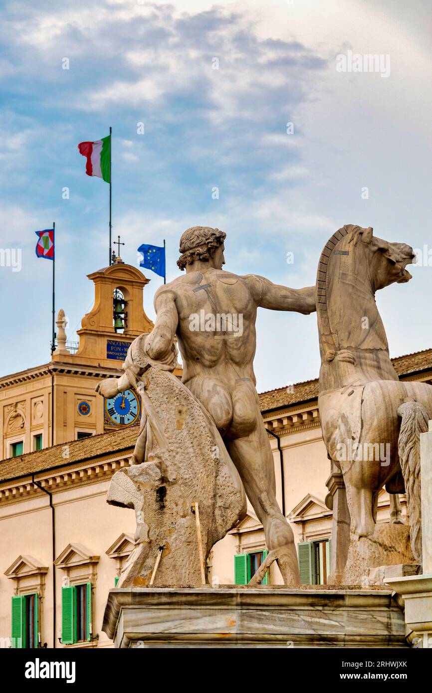La Fontana dei Dioscuri et le Palazzo del Quirinale, Rome, Italie Banque D'Images