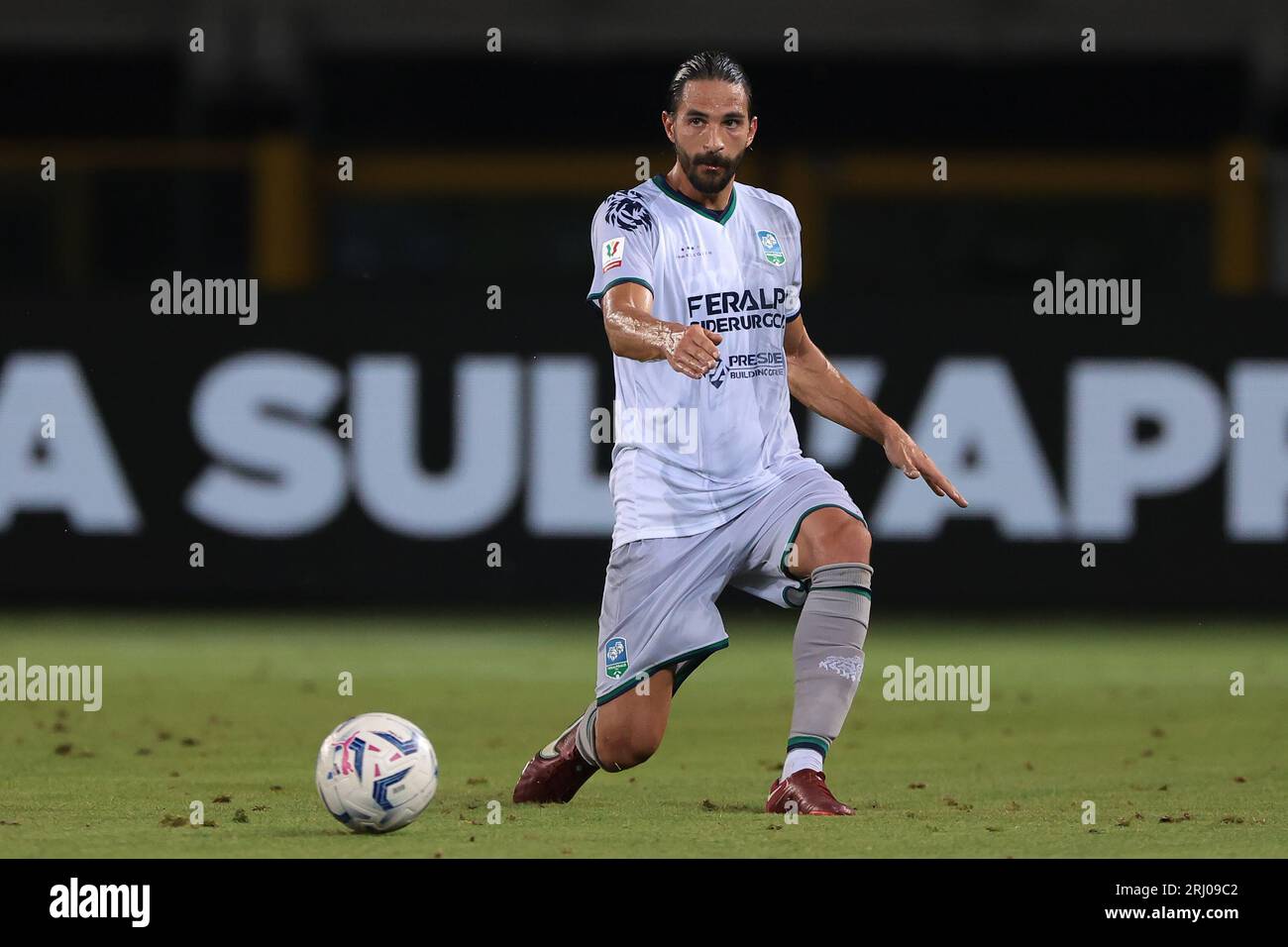 Turin, Italie, 14 août 2023. Loris Bacchetti de Feralpisalo lors du match Coppa Italia Round of 32 au Stadio Grande Torino, Turin. Le crédit photo devrait se lire : Jonathan Moscrop / Sportimage Banque D'Images