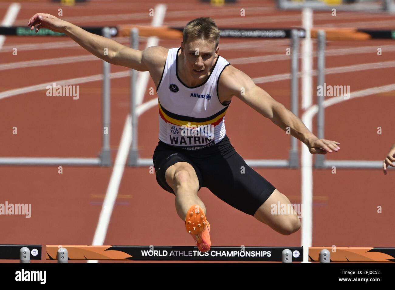 Budapest, Hongrie. 20 août 2023. Le Belge Julien Watrin photographié en action lors des manches masculines du 400m haies aux Championnats du monde d'athlétisme à Budapest, Hongrie, le dimanche 20 août 2023. Les mondiaux se déroulent du 19 au 27 août 2023. BELGA PHOTO ERIC LALMAND crédit : Belga News Agency/Alamy Live News Banque D'Images