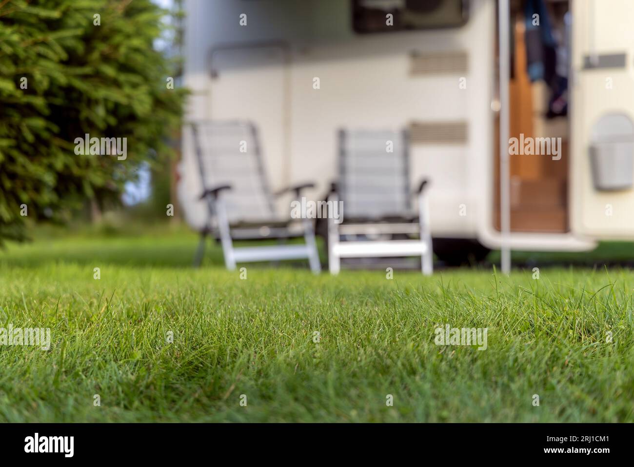 Vacances famille billet RV, vacances voyage en camping-car, caravane location de vacances. Banque D'Images