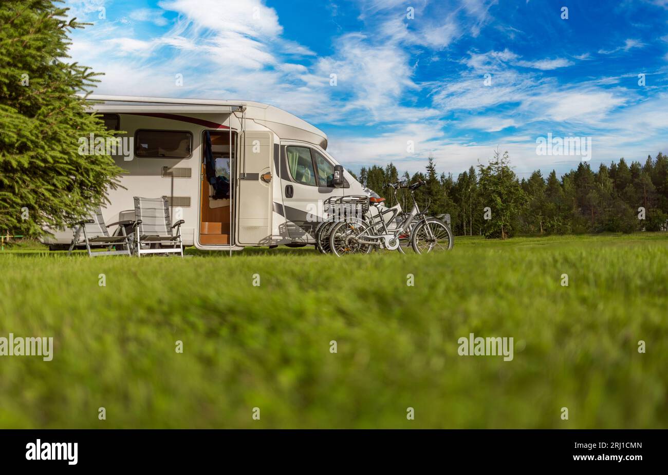 Vacances famille billet RV, vacances voyage en camping-car, caravane location de vacances. Banque D'Images