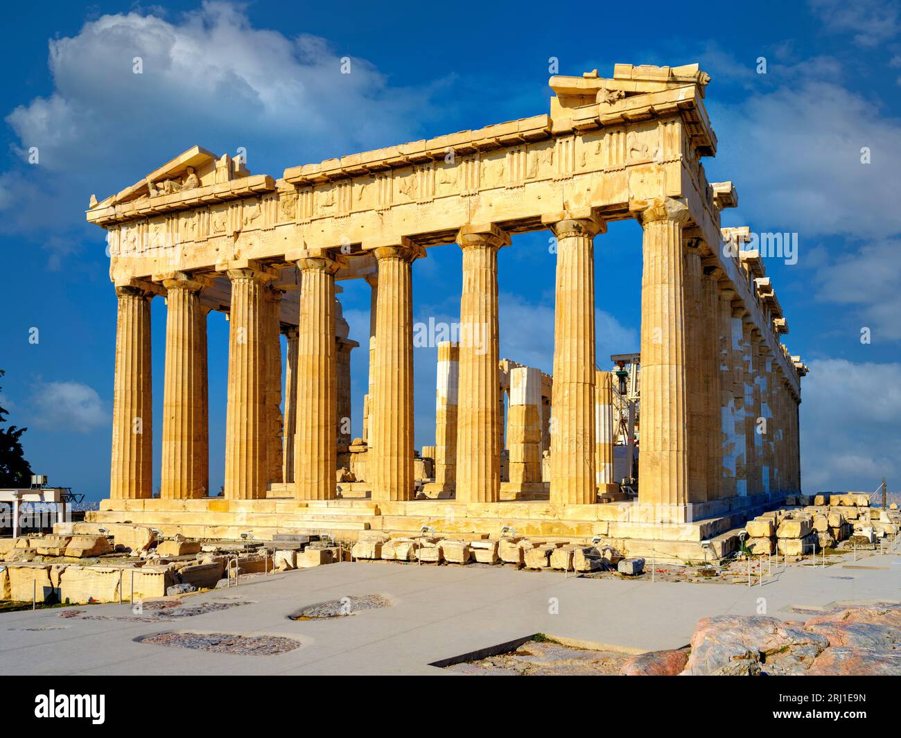 Vues sur les ruines du temple de Parthénon Acropolis, site classé au patrimoine mondial de l'UNESCO, Athènes, Grèce, Europe Banque D'Images