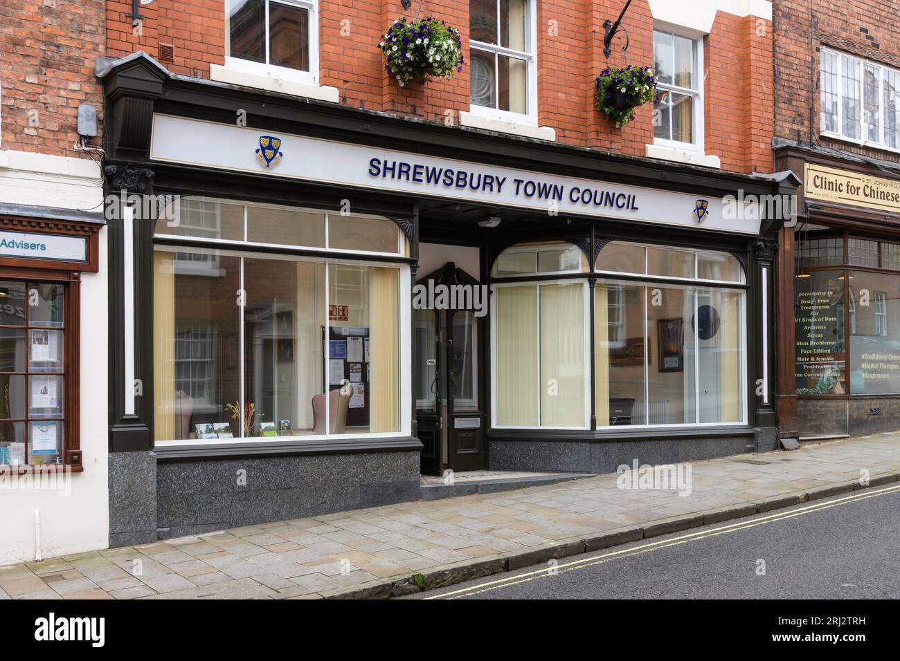 Shrewsbury, Royaume-Uni - 19 juillet 2023 ; siège du conseil de Twon de Shrewsbury à Liversey House sur St John's Hill Banque D'Images