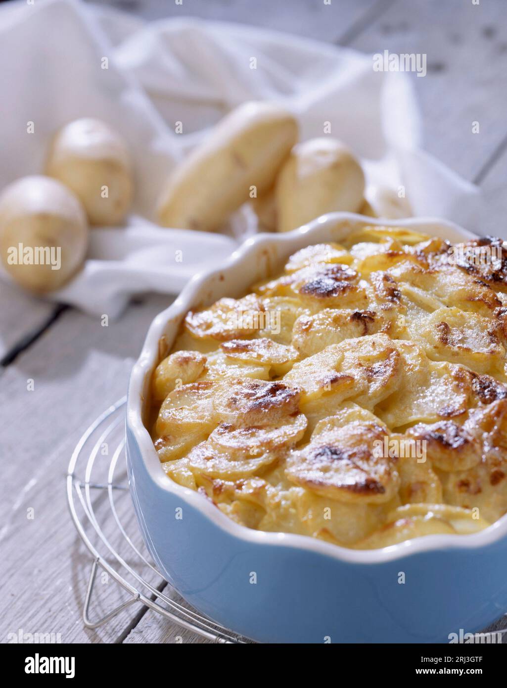 Gratin dauphinois Banque D'Images