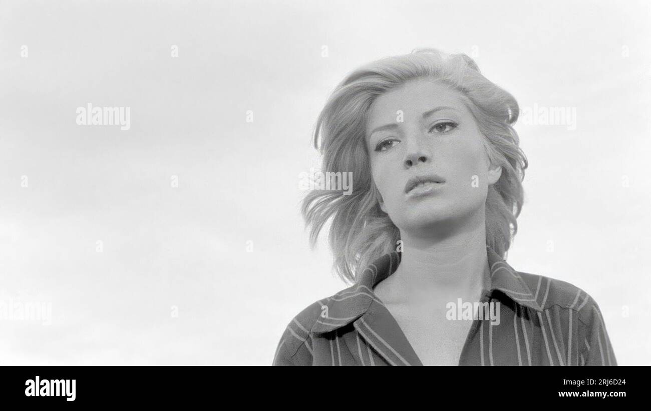 MONICA VITTI dans l' AVVENTURA (1960), mise en scène de MICHELANGELO ANTONIONI. Crédit : PRODUZIONE CINEMATOGRAFICHE EUROPEE / Album Banque D'Images