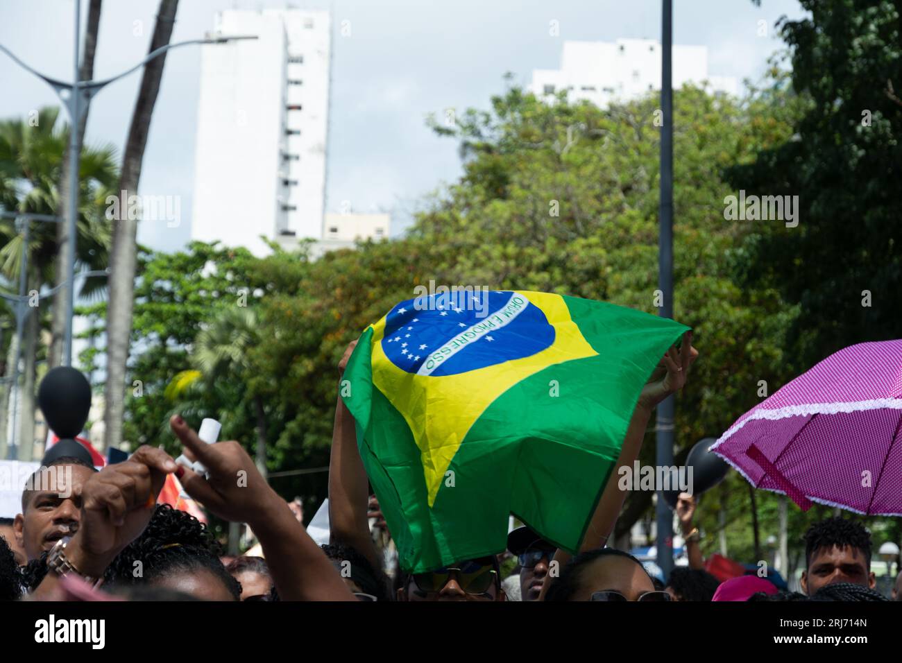 Salvador, Bahia, Brésil - le 07 septembre 2022 : des infirmières manifestent lors du défilé de l'indépendance brésilienne dans la ville de Salvador. Banque D'Images