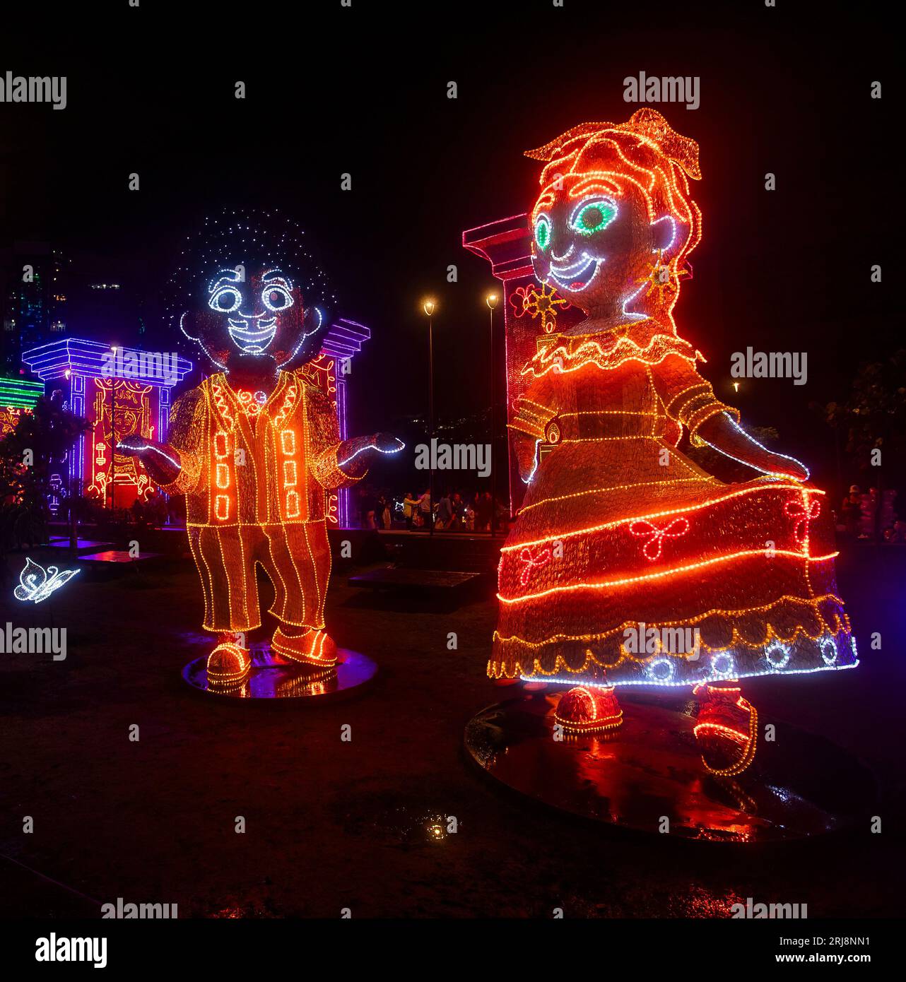 Medellin, Antioquia. Colombie - 11 janvier 2023. L'éclairage de Noël revient avec ses beaux designs. Banque D'Images