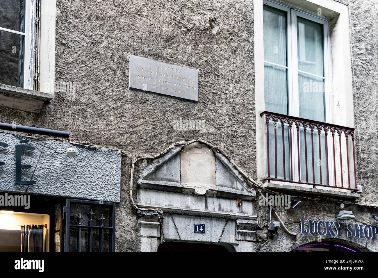 Plaque pointing the building where French writer Stendhal was born in Grenoble, Isere region, France Banque D'Images
