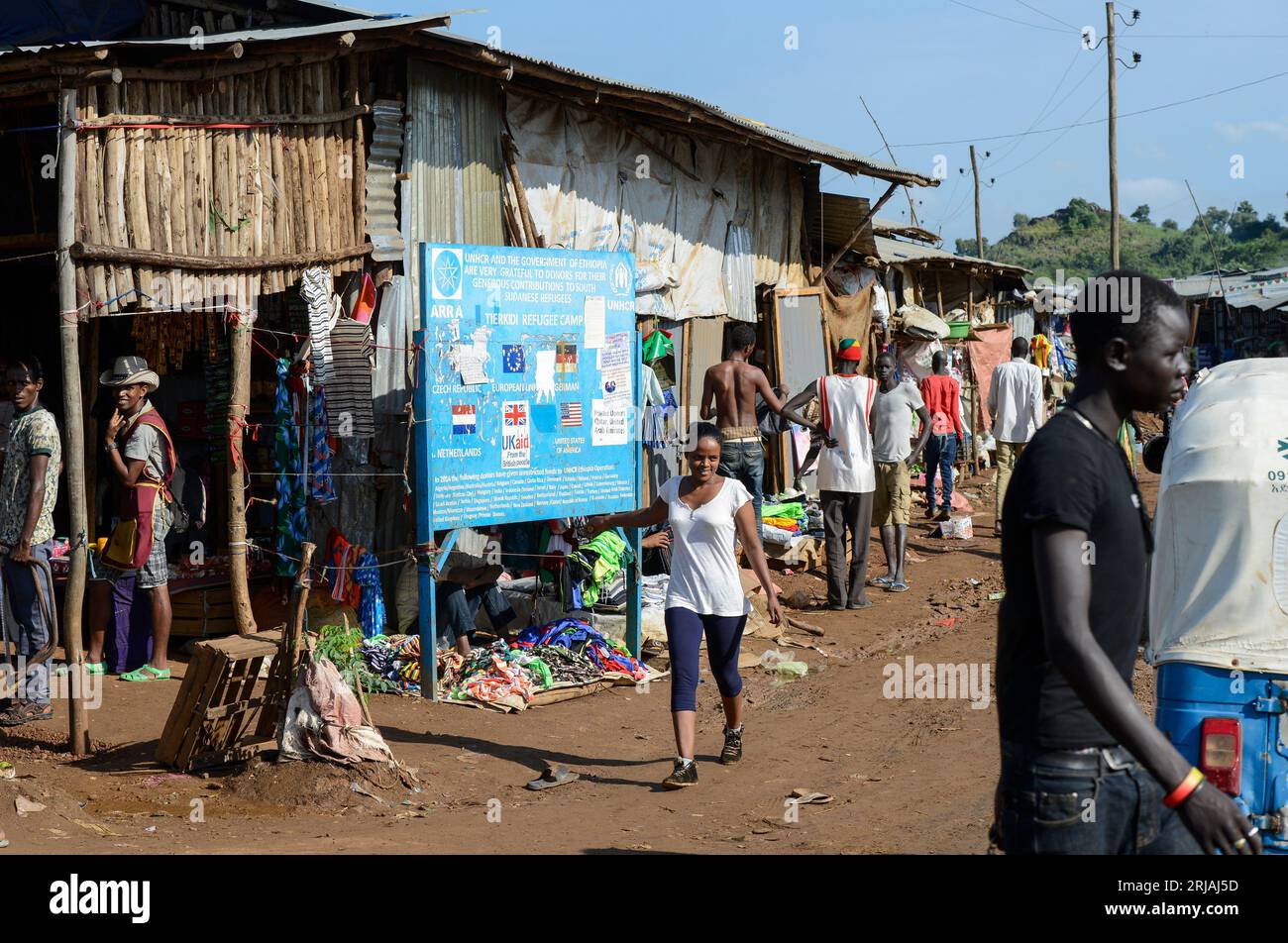 ETHIOPIE, Gambela, camp de réfugiés Tierkidi pour réfugiés du Sud-Soudan / AETHIOPIEN, Gambela, Tierkidi Flüchtlingslager für Flüchtlinge aus dem Südsudan Banque D'Images