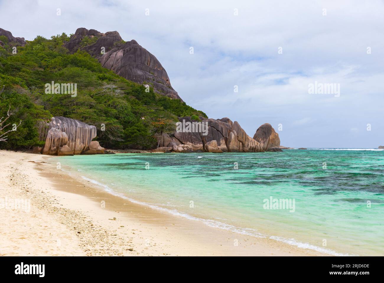 Paysage de plage vide Anse Source d'argent, la Digue, Seychelles Banque D'Images