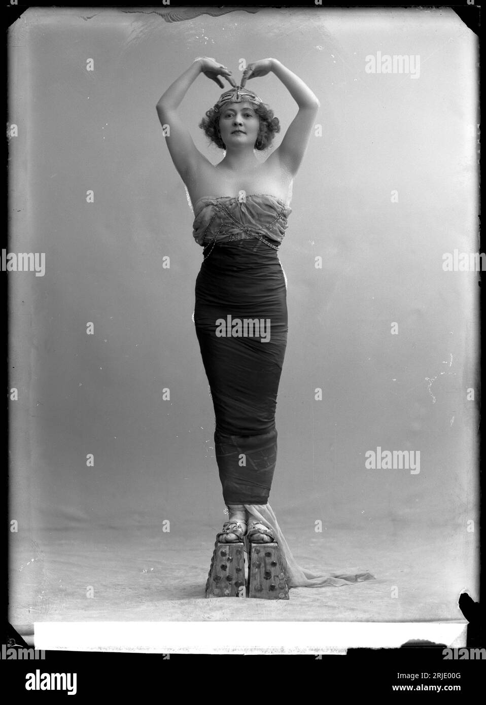 Victoria Strandin, rollporträtt 1913 par atelier Jaeger Banque D'Images