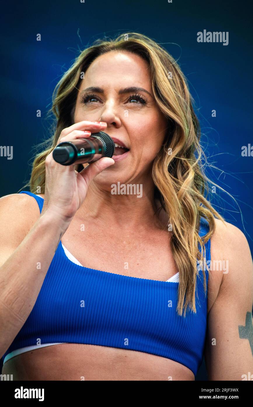 Sedgefield, Royaume-Uni. 19 août 2023. Mel C se produisant au Hardwick Festival 2023. Crédit : Tracy Daniel ? Alamy Banque D'Images Sedgefield, Royaume-Uni. 19 août 2023. Mel C se produisant au Hardwick Festival 2023. Crédit : Tracy Daniel ? Alamy Banque D'Images