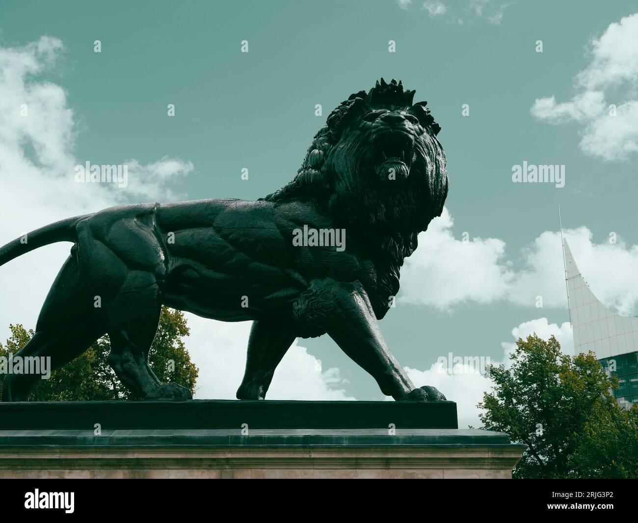 Maiwand Lion, Statue, Forbury Gardens, Reading, Berkshire, Angleterre, Royaume-Uni, GB. Banque D'Images