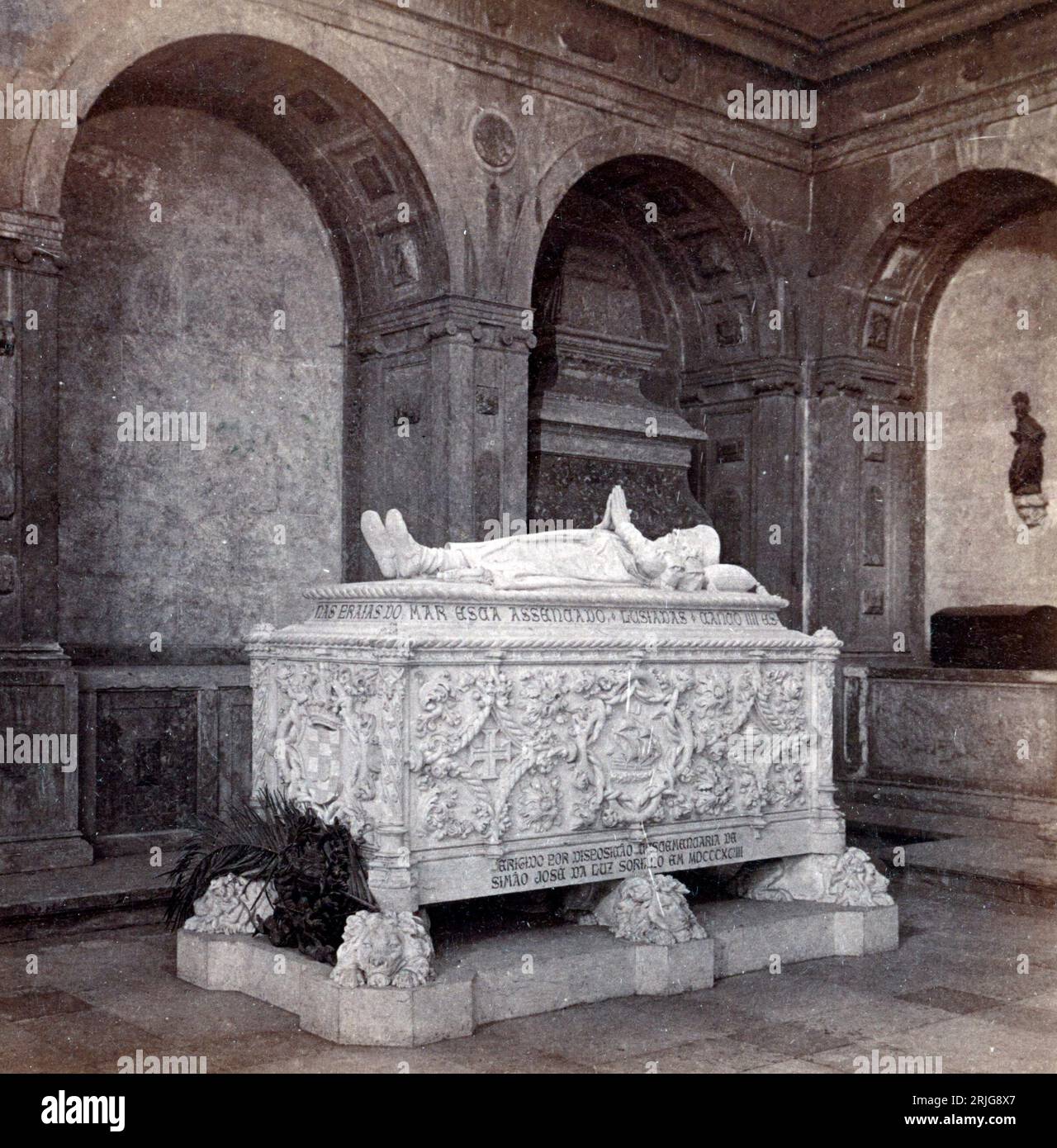 Tombe de Dom Vasco da Gama, couvent Sao Jeronymo, Belem, près de Lisbonne, Portugal Banque D'Images