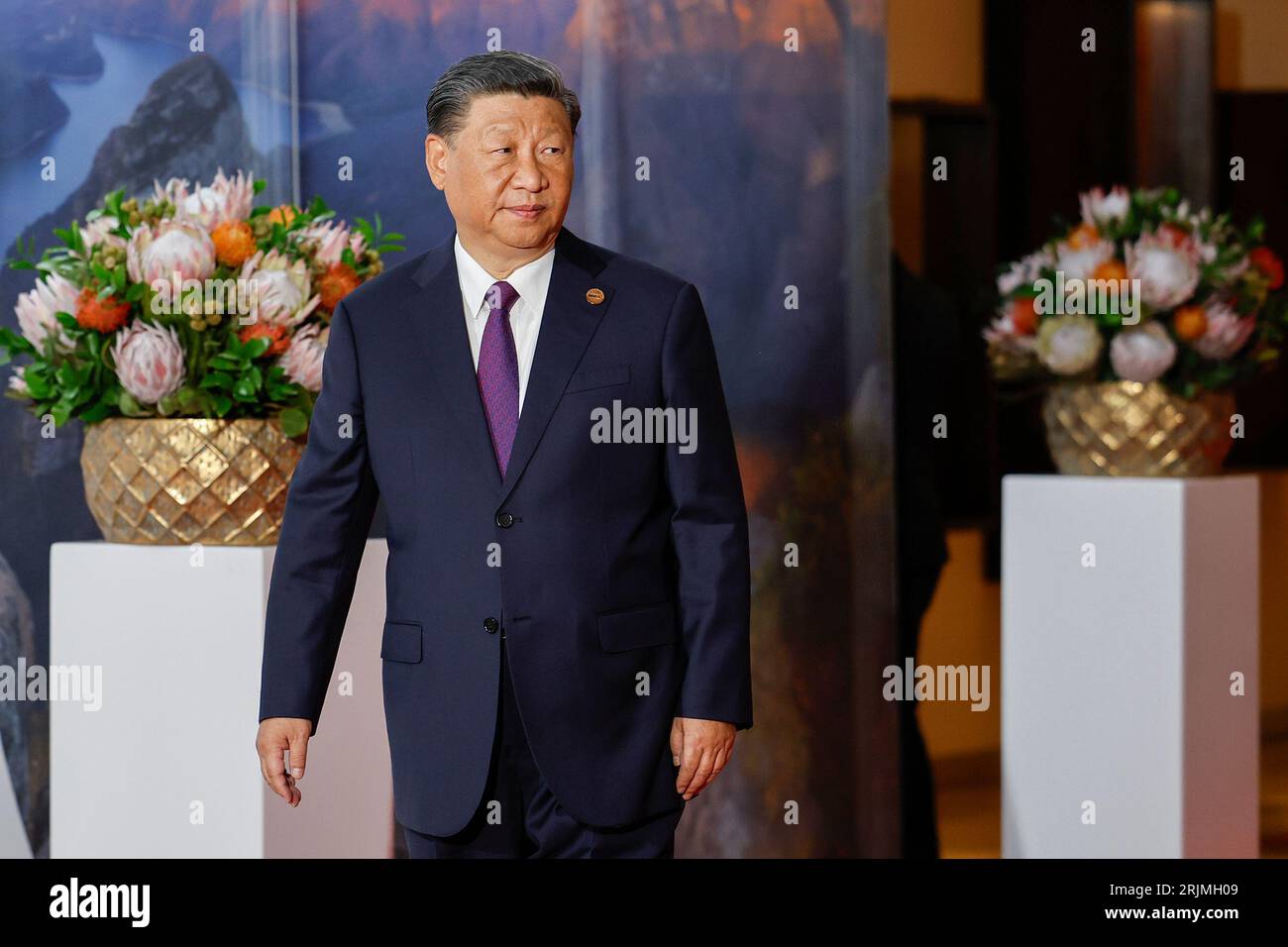 Johannesburg, Afrique du Sud. 23 août 2023. Le Président de la Chine Xi Jinping arrive au Sommet BRICS 2023 au Sandton Convention Centre à Johannesburg le 23 août 2023. Photo de piscine par Gianluigi Guercia/UPI crédit : UPI/Alamy Live News Banque D'Images