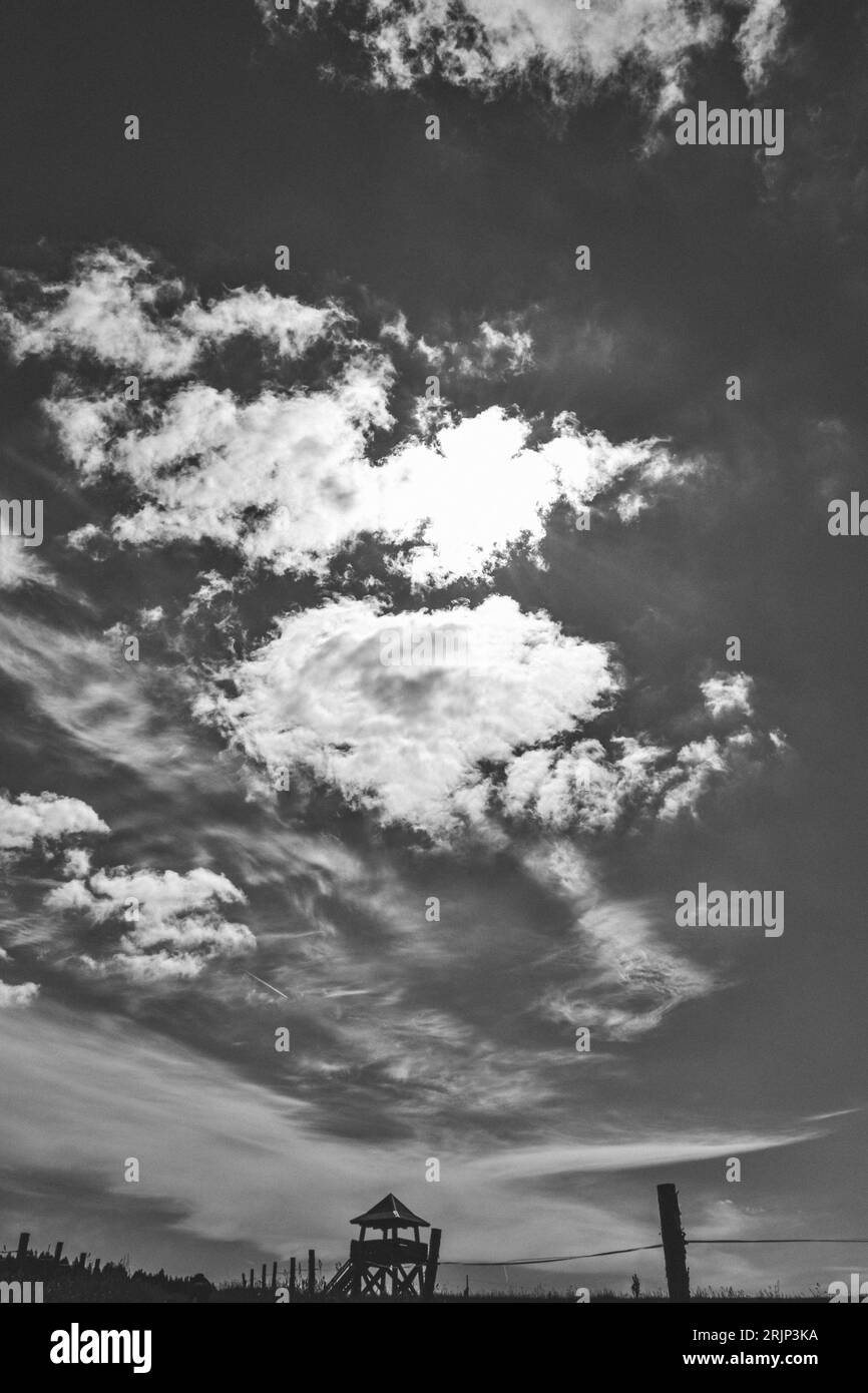 Beaux nuages 2, République tchèque, Noir et blanc Banque D'Images