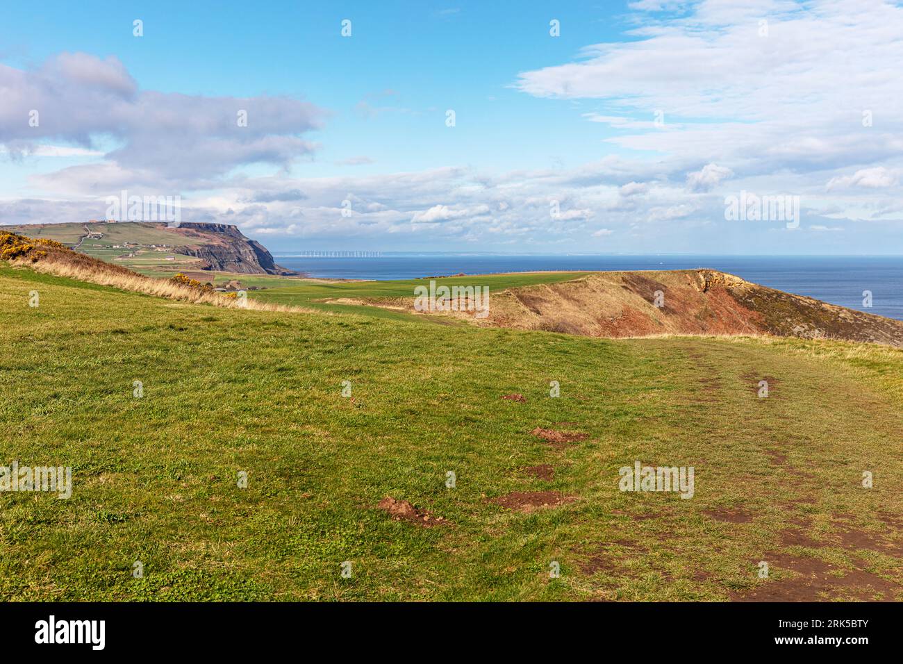 Le Cleveland Way, North Yorkshire Coast, Royaume-Uni, Angleterre, la promenade de Port Mulgrave aux staithes sur le Cleveland Way, promenade sur la falaise Banque D'Images