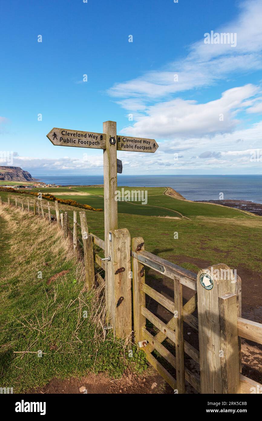 Le Cleveland Way, North Yorkshire Coast, Royaume-Uni, Angleterre, la promenade de Port Mulgrave aux staithes sur le Cleveland Way, promenade sur la falaise Banque D'Images