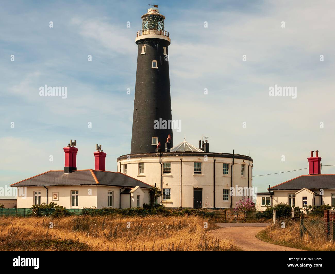 Le quatrième 'vieux' phare et quartiers de Keep à Dungeness, Royaume-Uni Banque D'Images